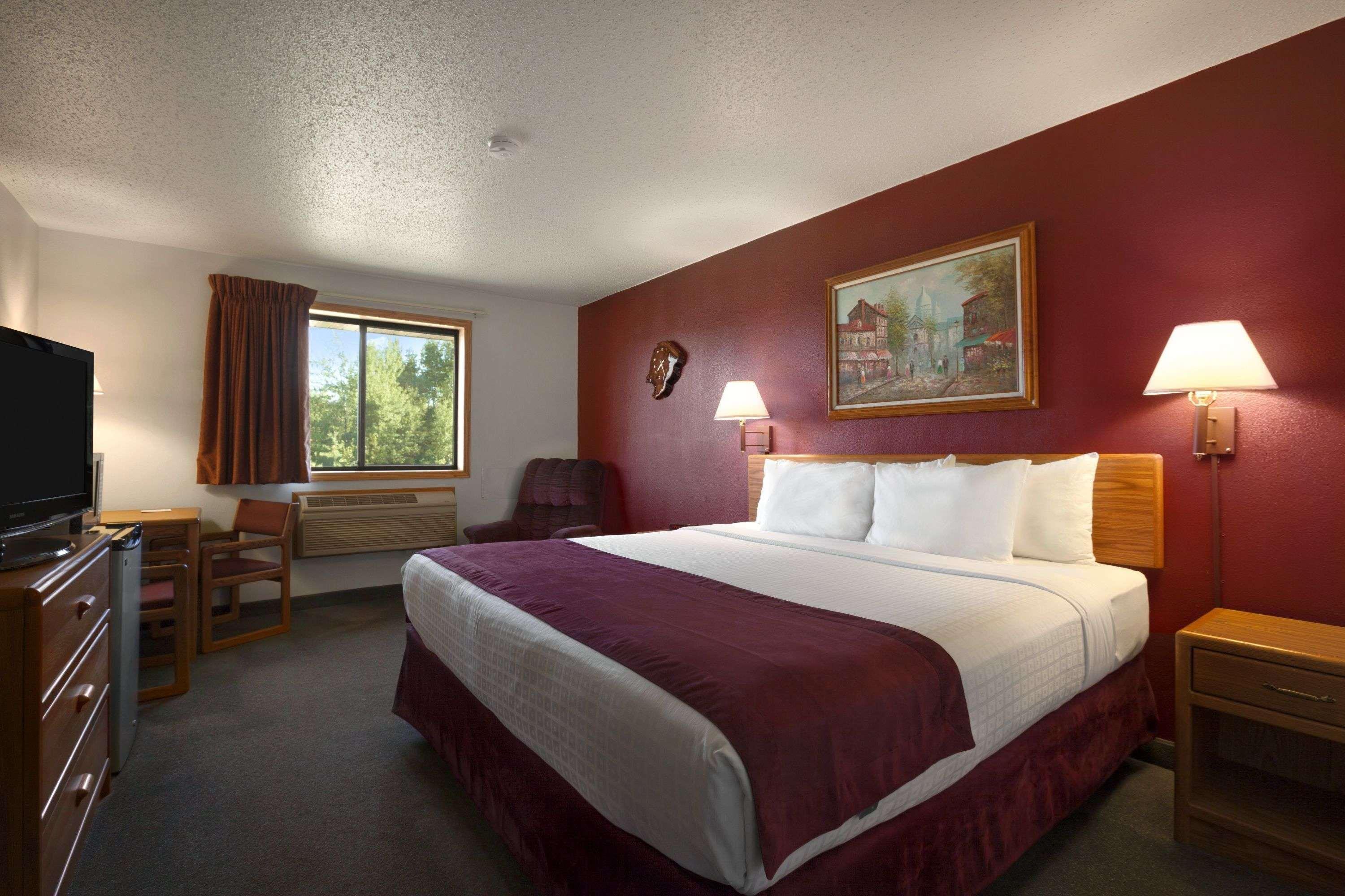 Super 8 By Wyndham 2*